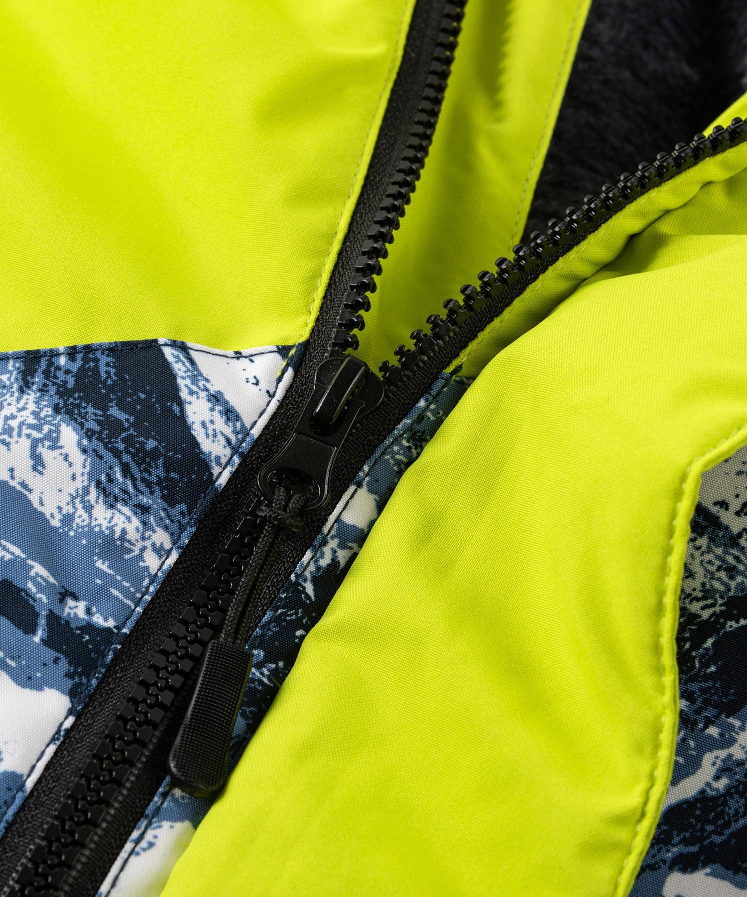 Frost Peak Jacket - Image 15